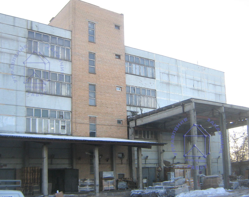 Фото офисного здания площадью 12000 кв. метров в г. Королеве Московской области до реконструкции