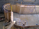 Фото начальных этапов строительства чаши бассейна