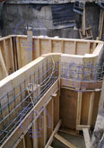 Фото работ по армированию чаши бассейна перед заливкой конструкции чаши бетоном
